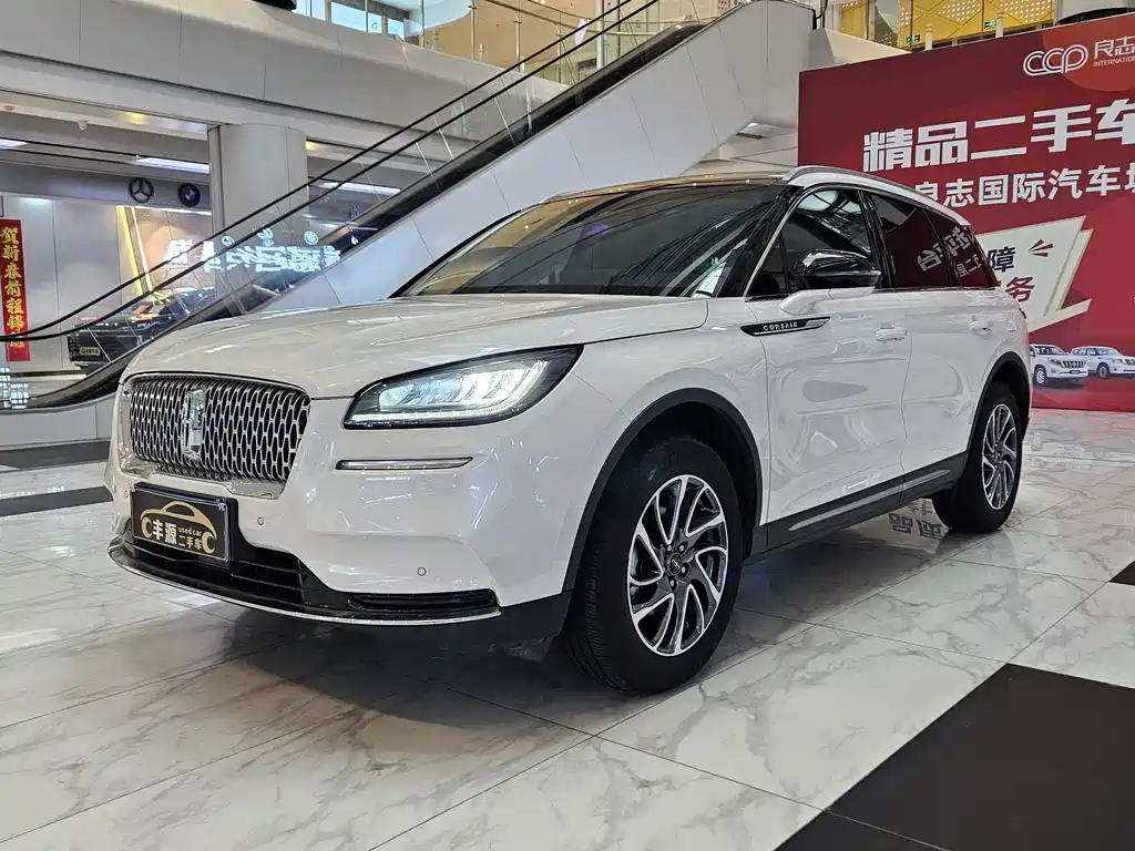 Lincoln Corsair 2023