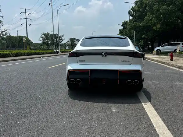 Changan UNI-V 2023