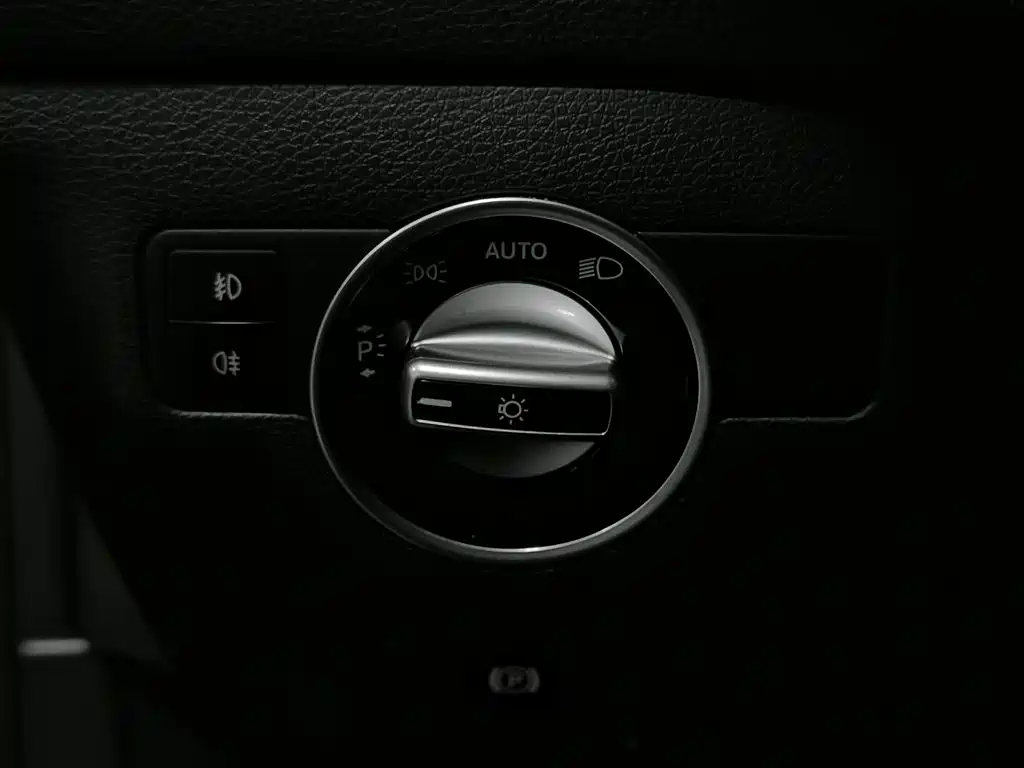 Mercedes-Benz GLA 2016 — фото 21