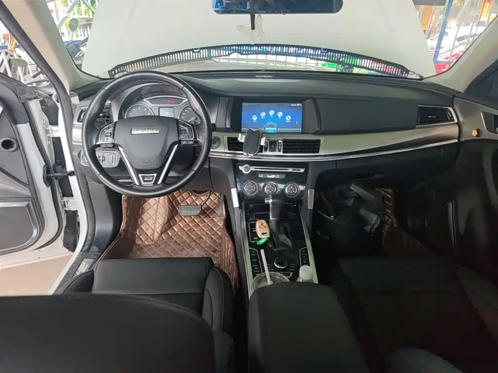 Haval H7 2016 — фото 10