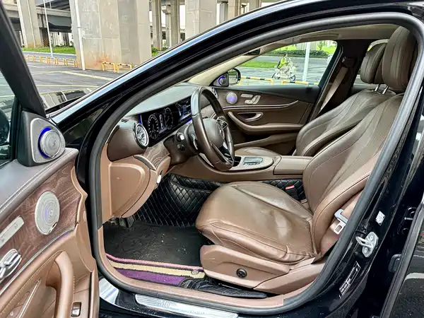 Mercedes-Benz E-Class 2019