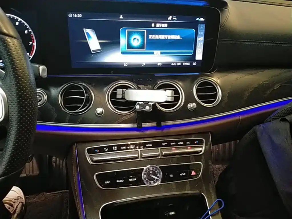 Mercedes-Benz E-Class 2019 — фото 13