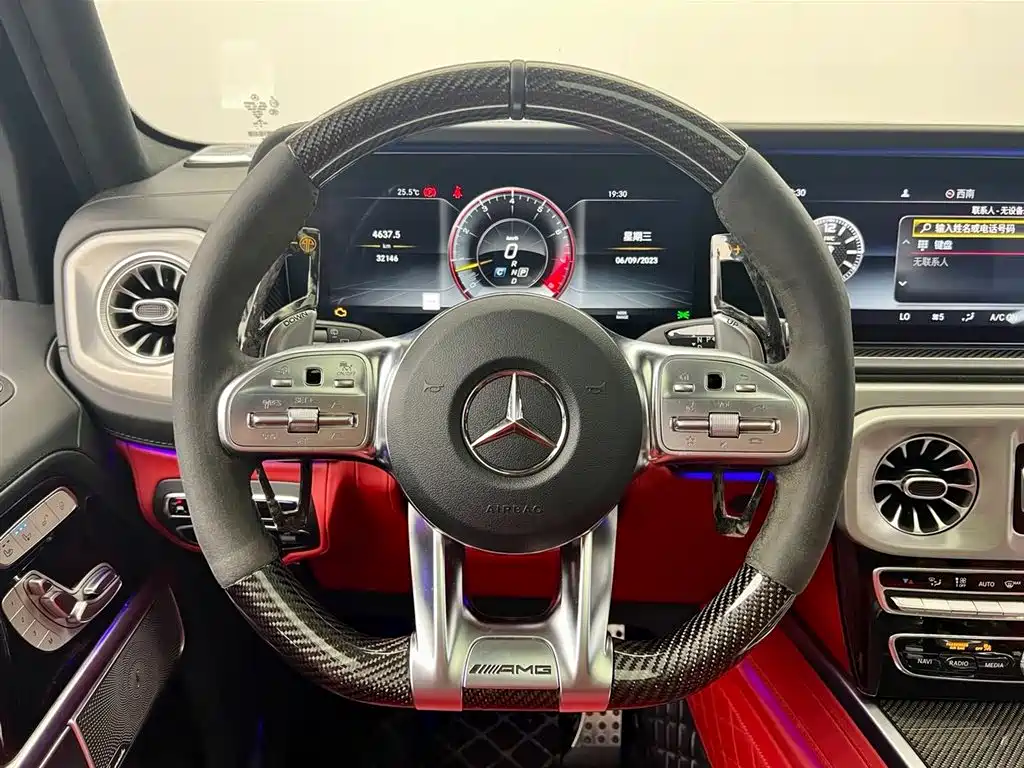 Mercedes-Benz G-Class AMG 2019 — фото 24
