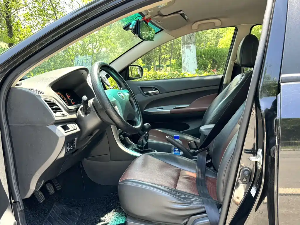 BYD F3 2015