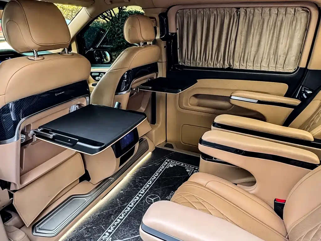 Mercedes-Benz Vito 2023 — фото 10