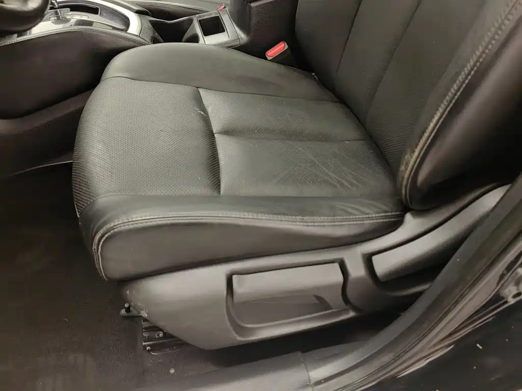 Nissan X-Trail 2015 — фото 20