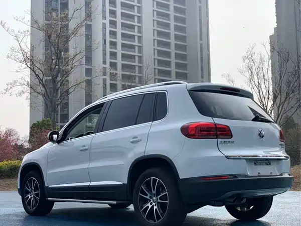 Volkswagen Tiguan 2015