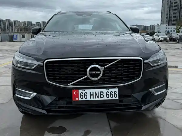 Volvo XC60 2021