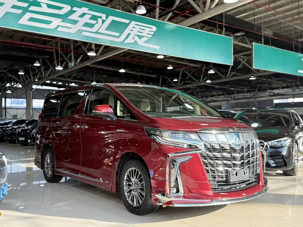Toyota Alphard 2022 — фото 2