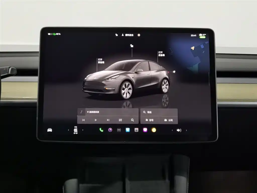Tesla Model Y 2023 — фото 12