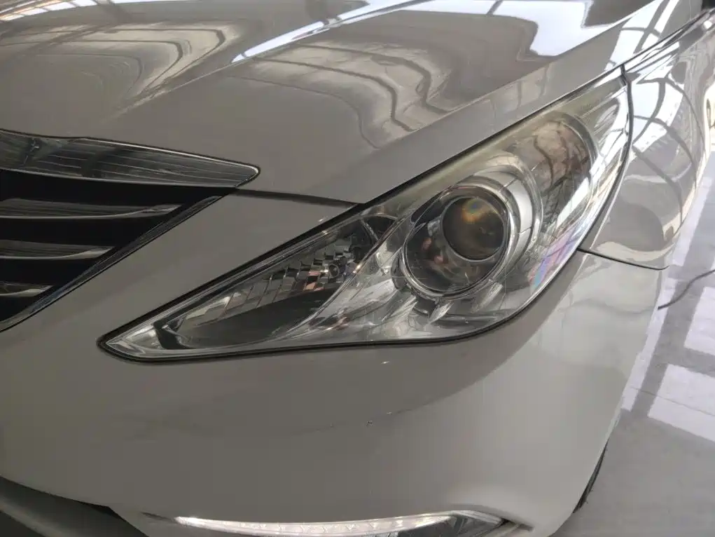 Hyundai Sonata 2015 — фото 18