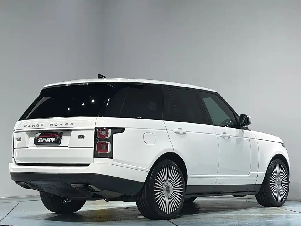 Land Rover Range Rover 2019 — фото 24