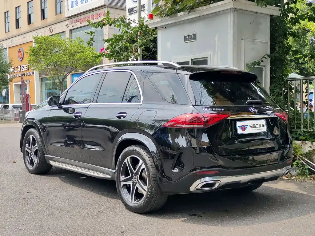 Mercedes-Benz GLE New Energy 2021 — фото 4