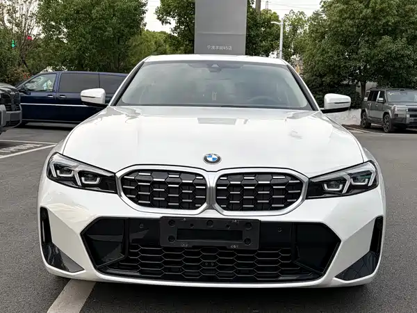 BMW 3 Series 2024