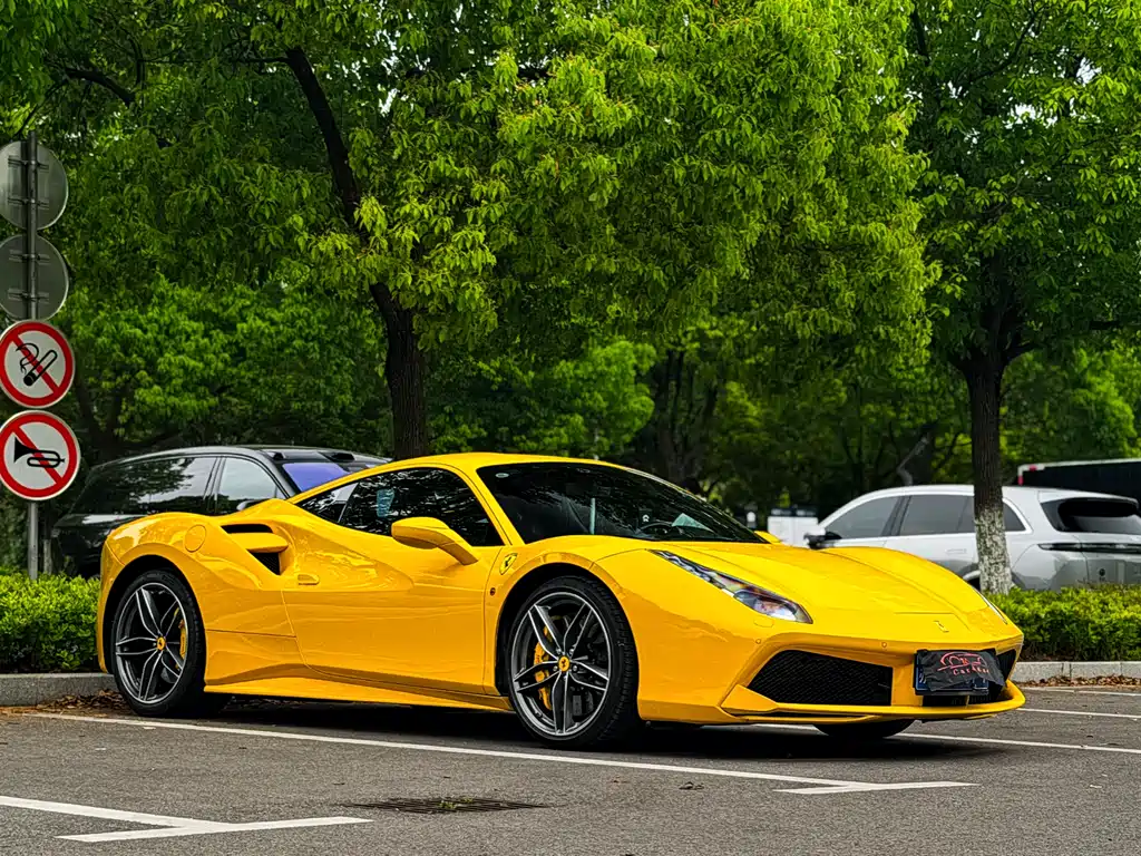 Ferrari 488 2018 — фото 3