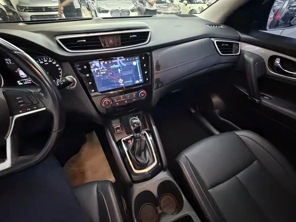 Nissan Qashqai 2021 — фото 16