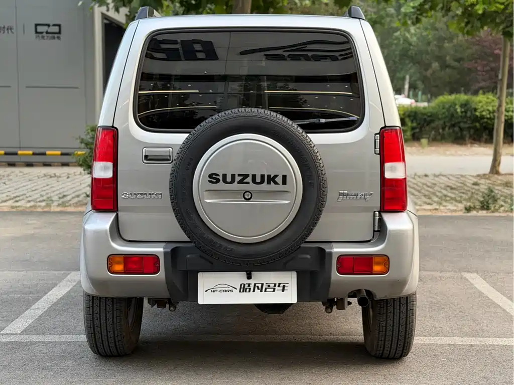 Suzuki Jimny 2015 — фото 4