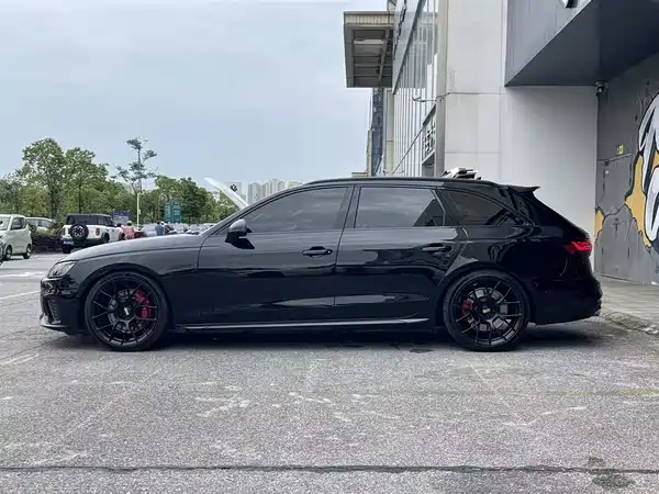 Audi S4 2023