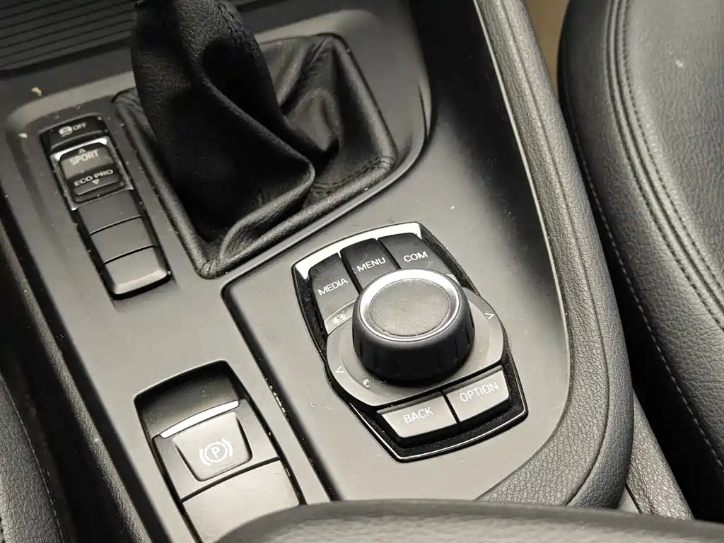 BMW X1 2018 — фото 18