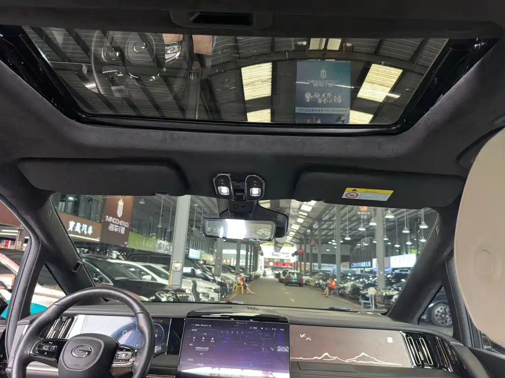 GAC Motor Trumpchi M8 2022 — фото 13