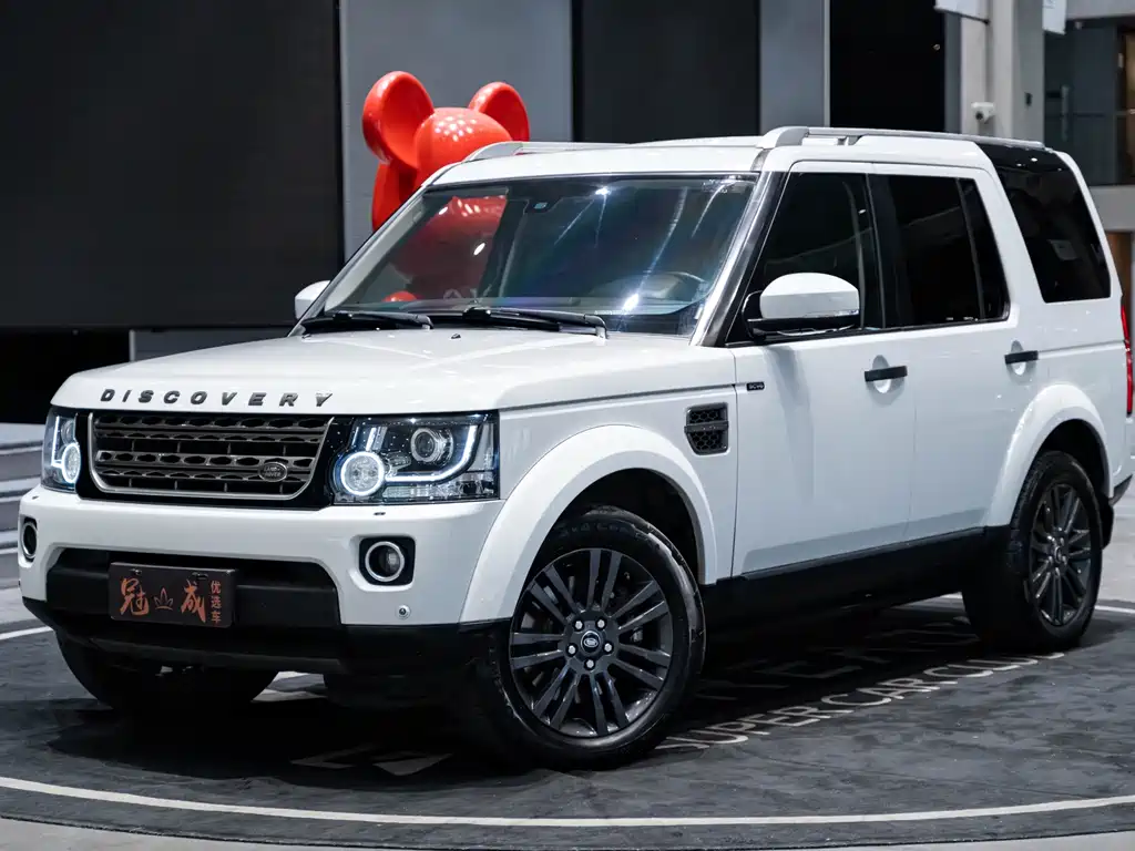 Land Rover Discovery 2016 — фото 1