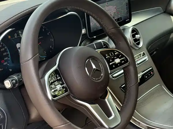 Mercedes-Benz GLC 2020