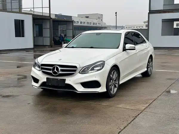 Mercedes-Benz E-Class 2015