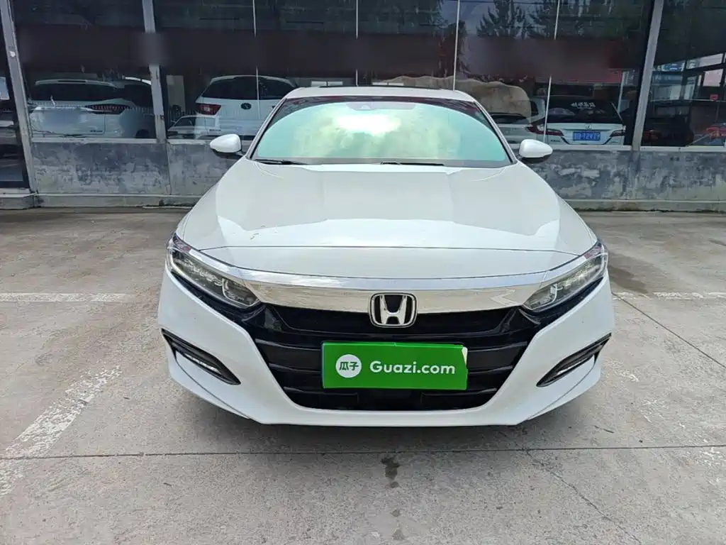Honda Accord 2020 — фото 3
