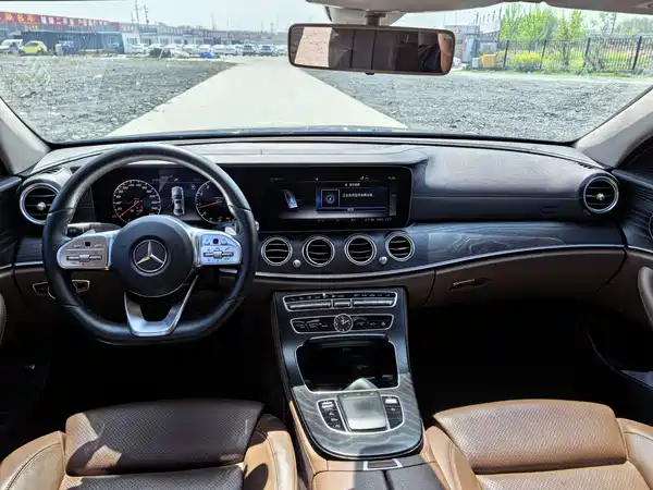 Mercedes-Benz E-Class 2019