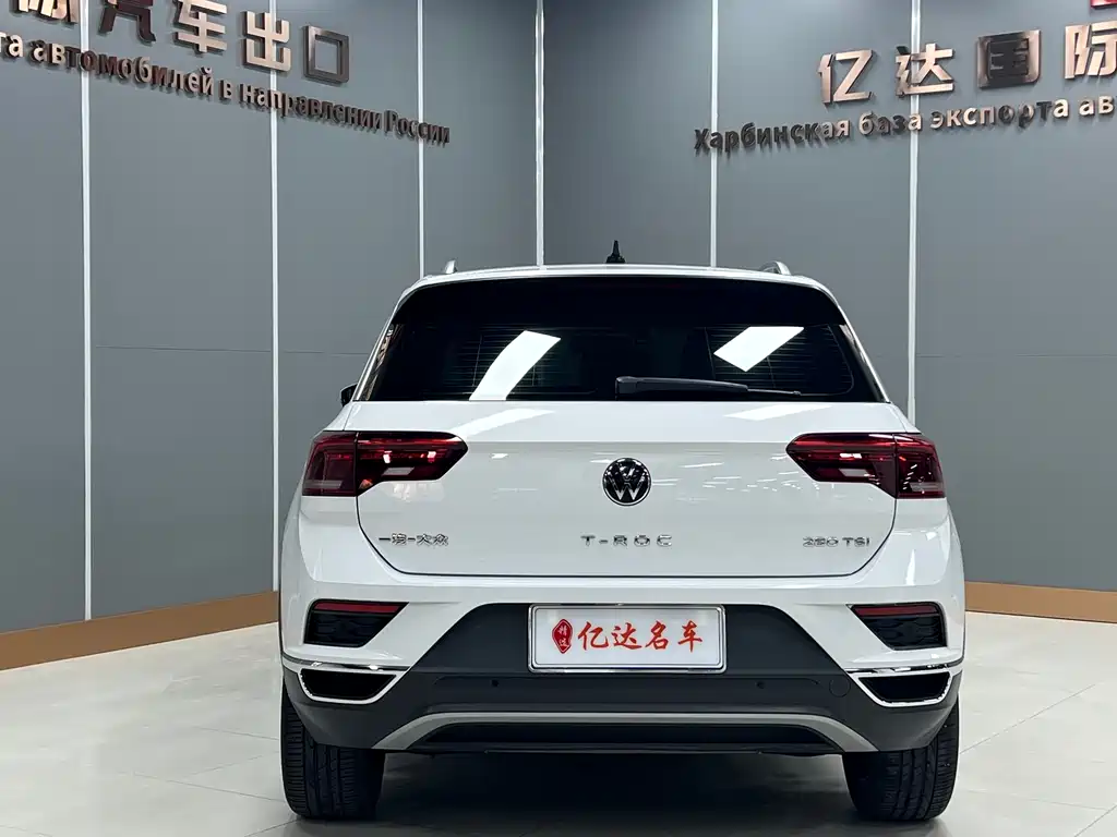 Volkswagen T-Roc 2021 — фото 4