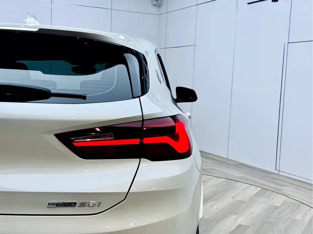 BMW X2 2021 — фото 29