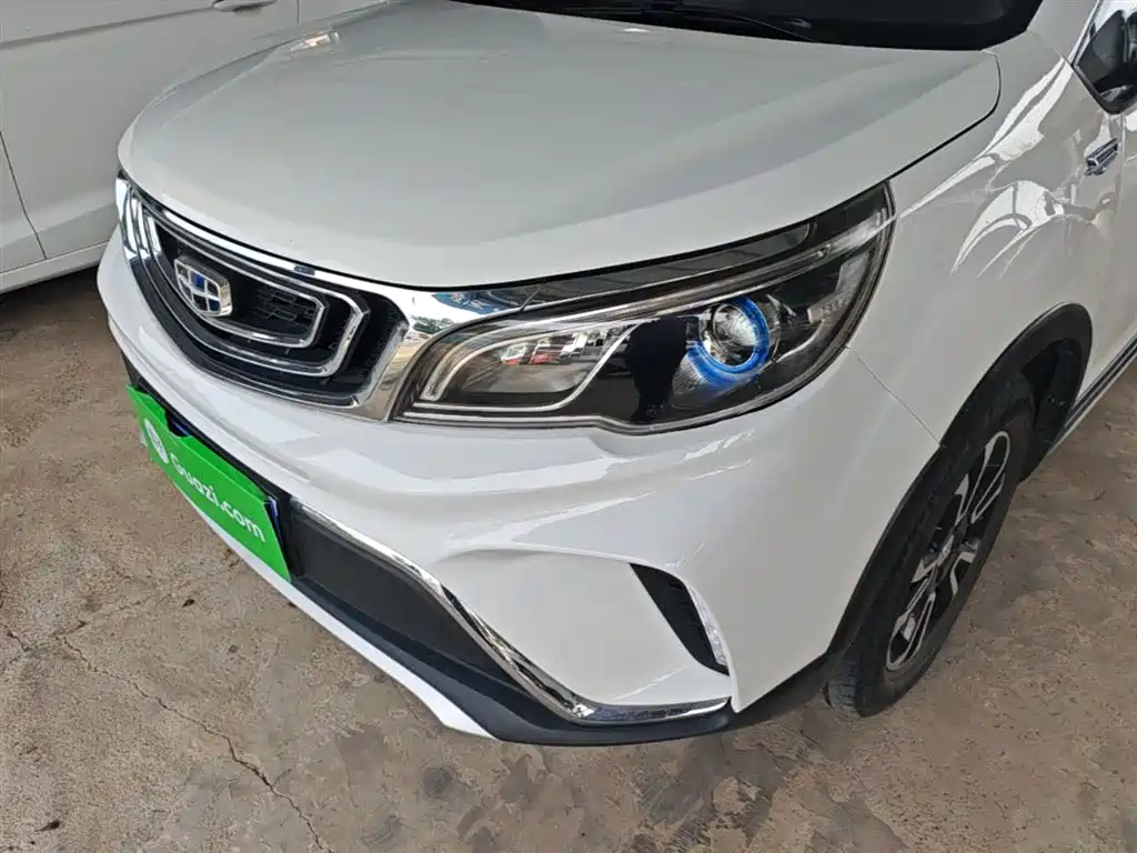 Geely Vision X3 2018 — фото 24