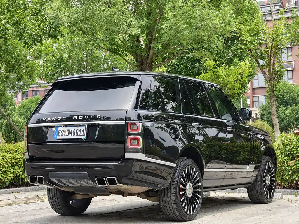 Land Rover Range Rover 2018 — фото 15