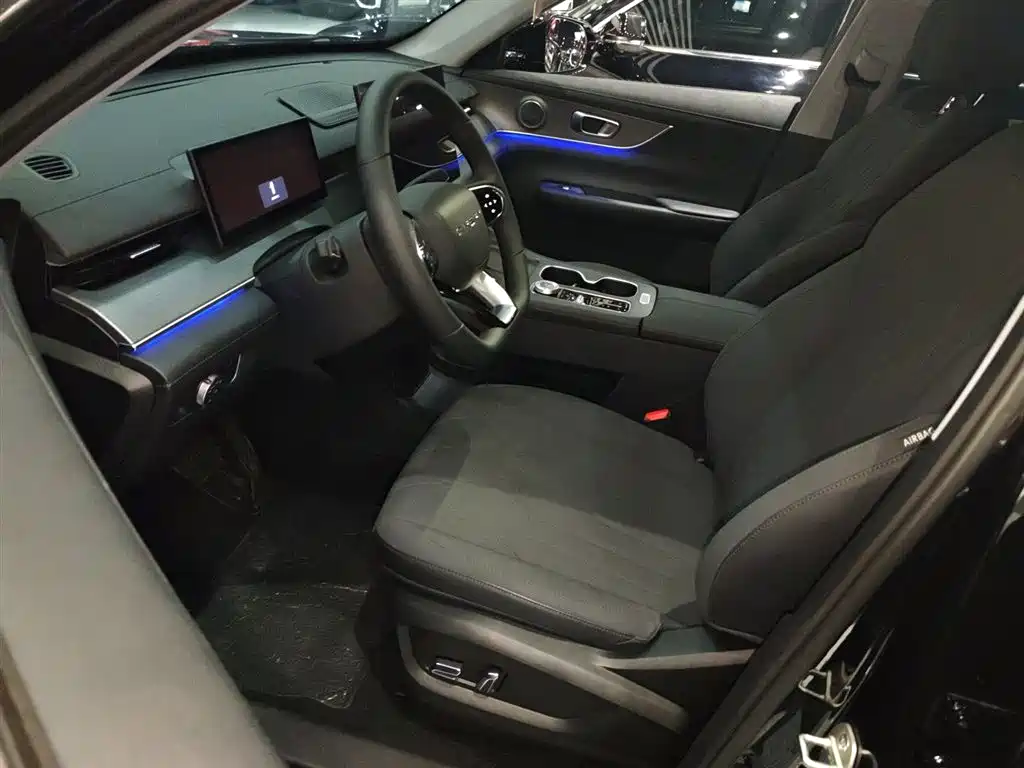 Chery Tiggo 8 PLUS 2025 — фото 14