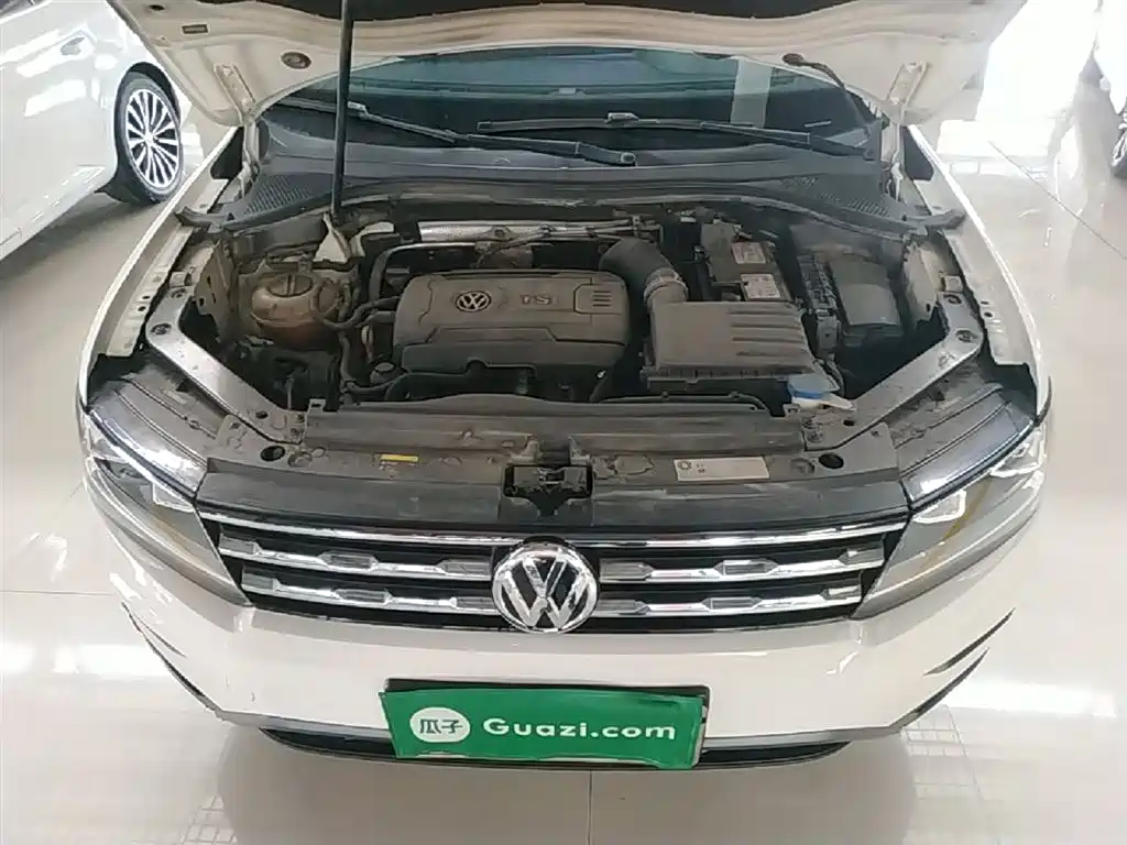Volkswagen Tiguan L 2018 — фото 20