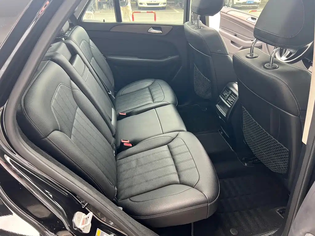 Mercedes-Benz GLE 2016 — фото 13