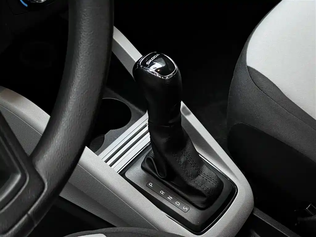 Skoda Fabia 2019 — фото 12