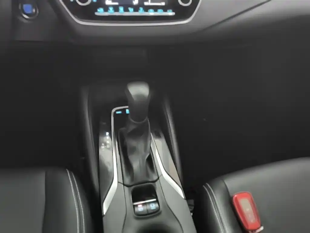 Toyota Levin 2019 — фото 13