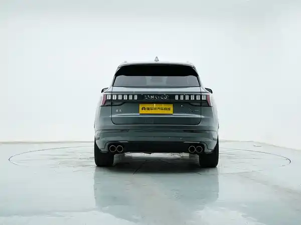 Lynk & Co 09 2022