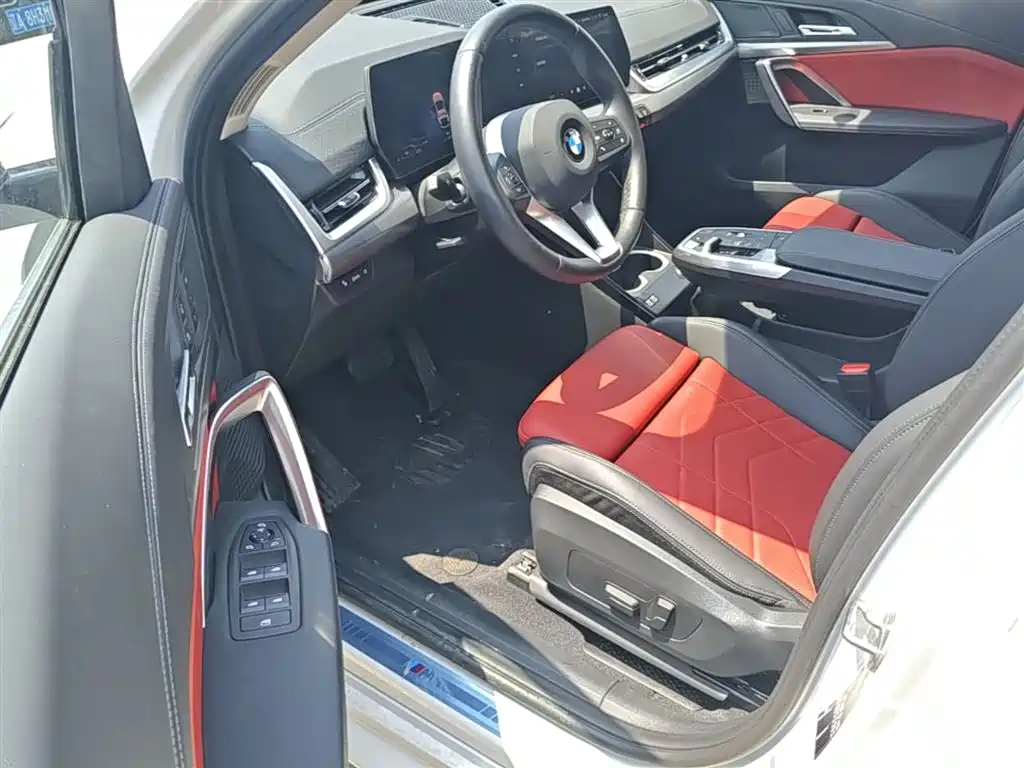 BMW X2 2025 — фото 23