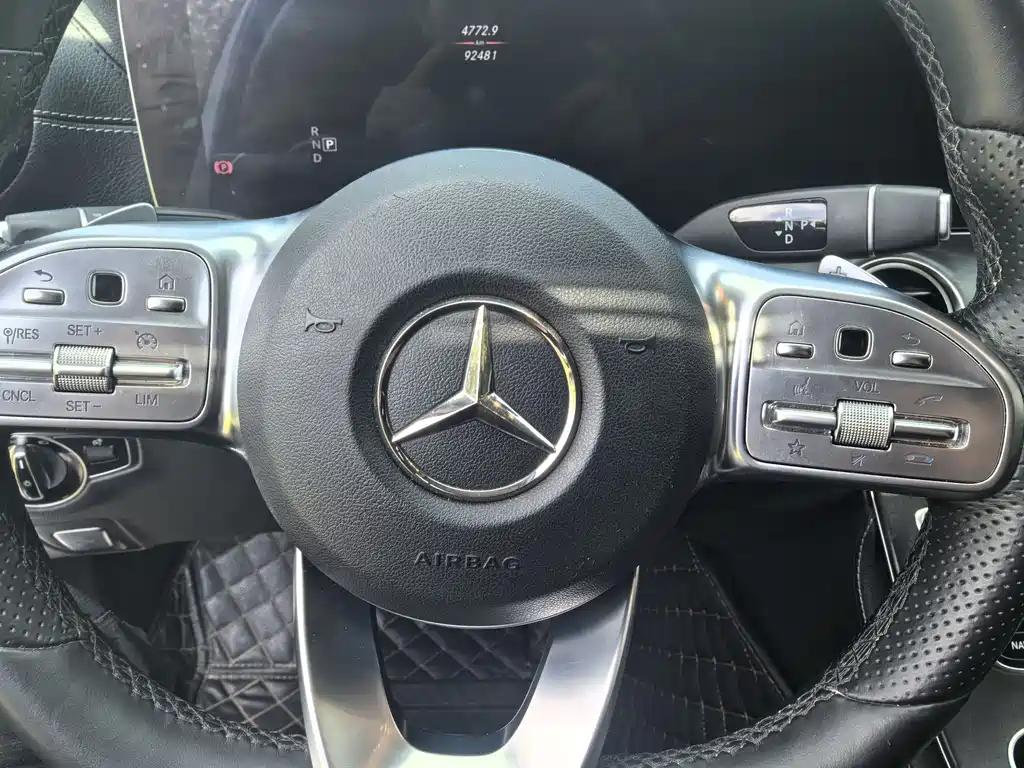 Mercedes-Benz E-Class 2019 — фото 18