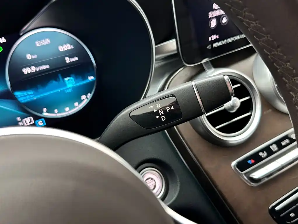 Mercedes-Benz GLC 2022 — фото 18