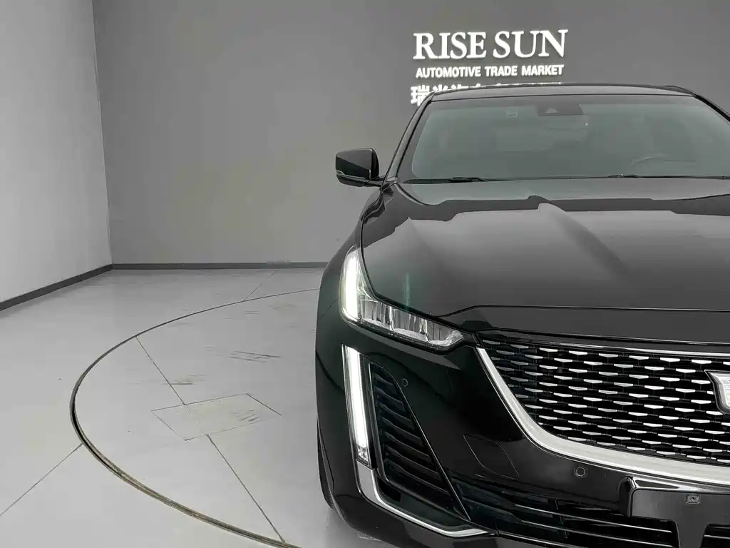 Cadillac CT5 2021 — фото 15