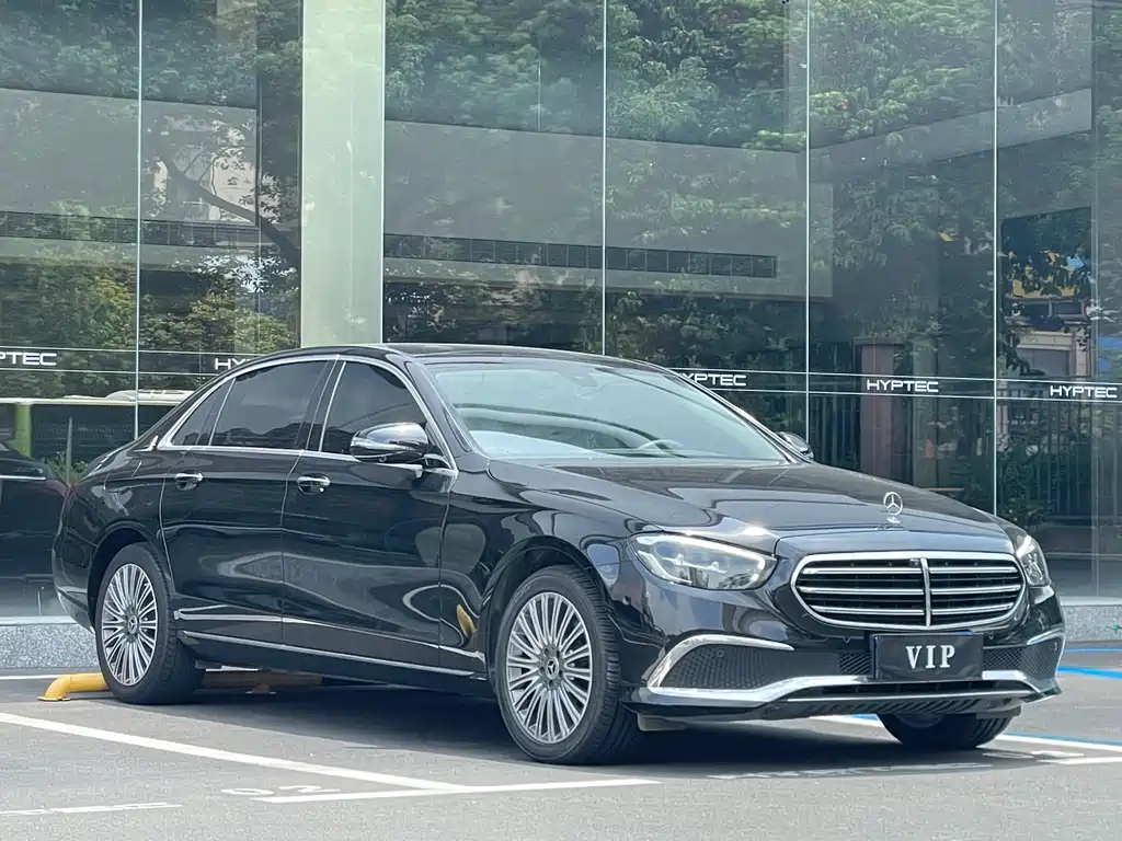 Mercedes-Benz E-Class 2022 — фото 2