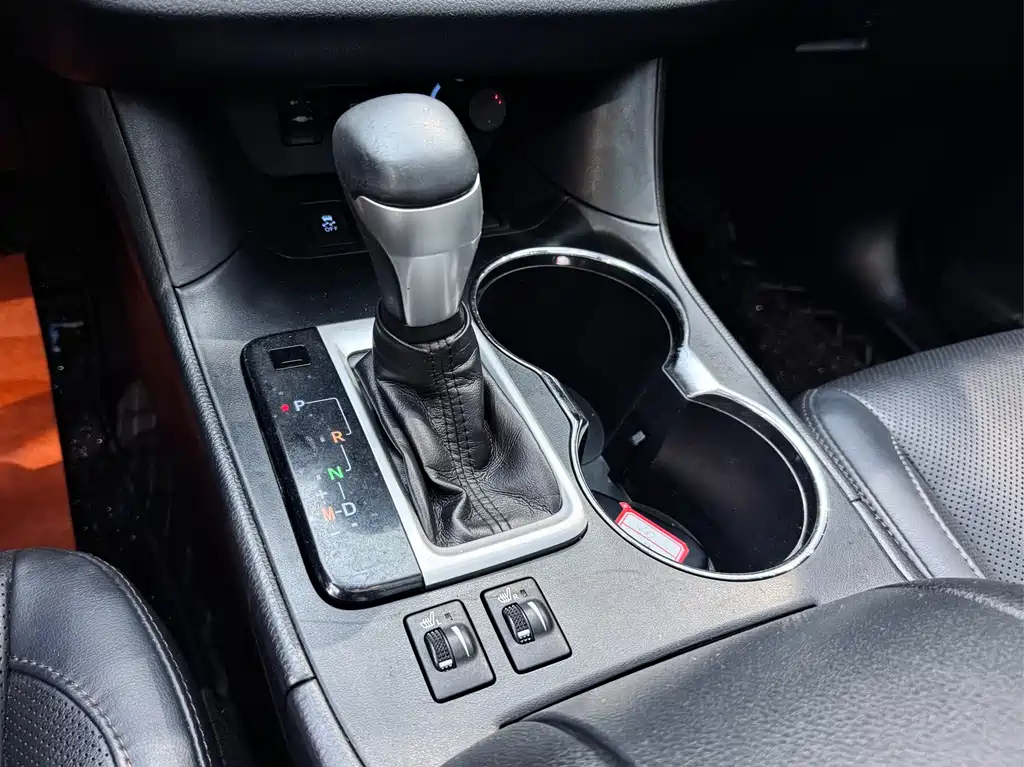 Toyota Highlander 2019 — фото 17
