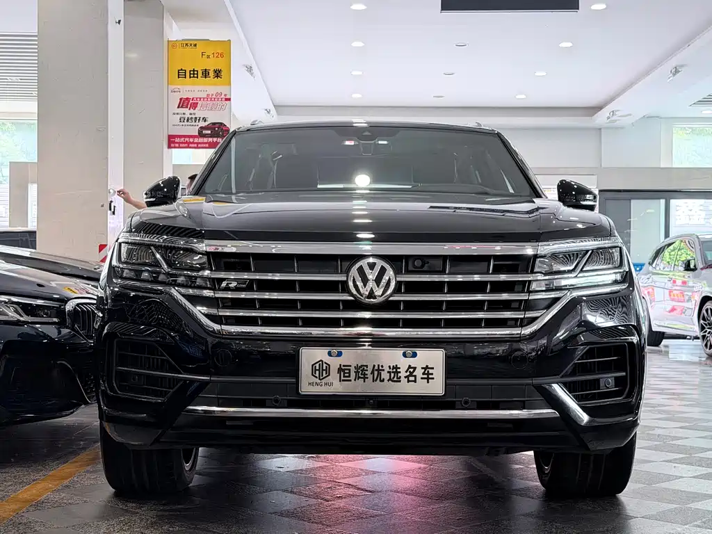 Volkswagen Touareg 2019 — фото 2