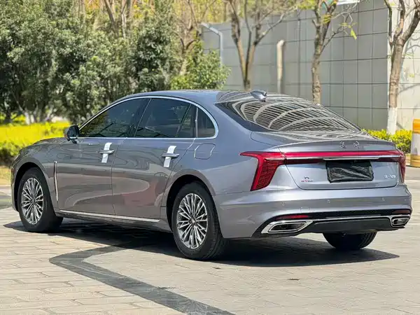 Hongqi H5 2023