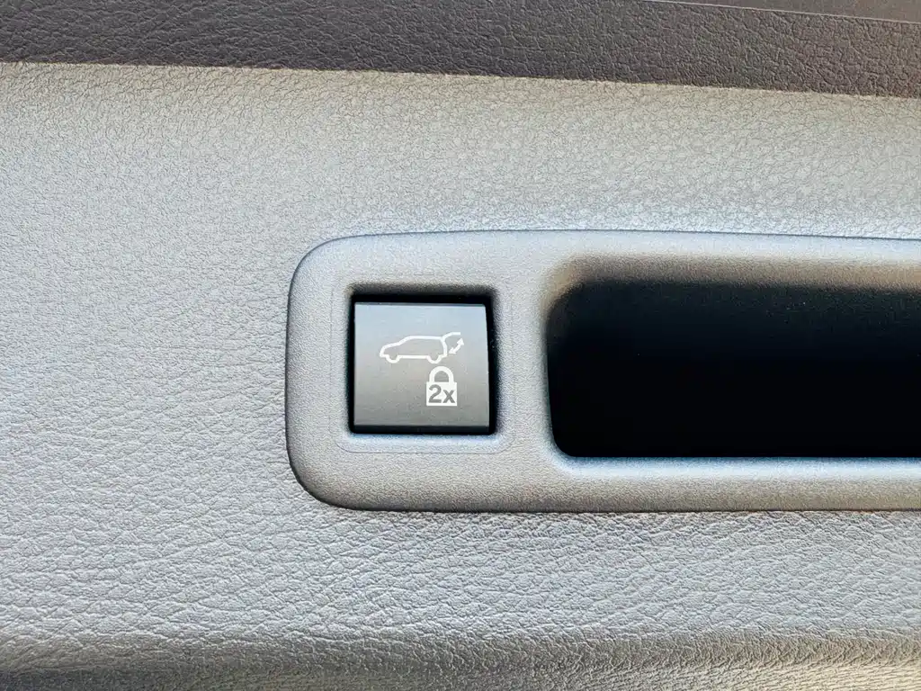 Toyota Sienna 2025 — фото 11