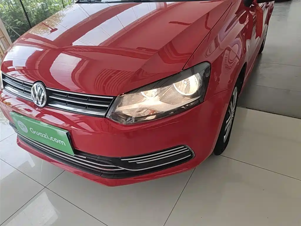 Volkswagen Polo 2017 — фото 24