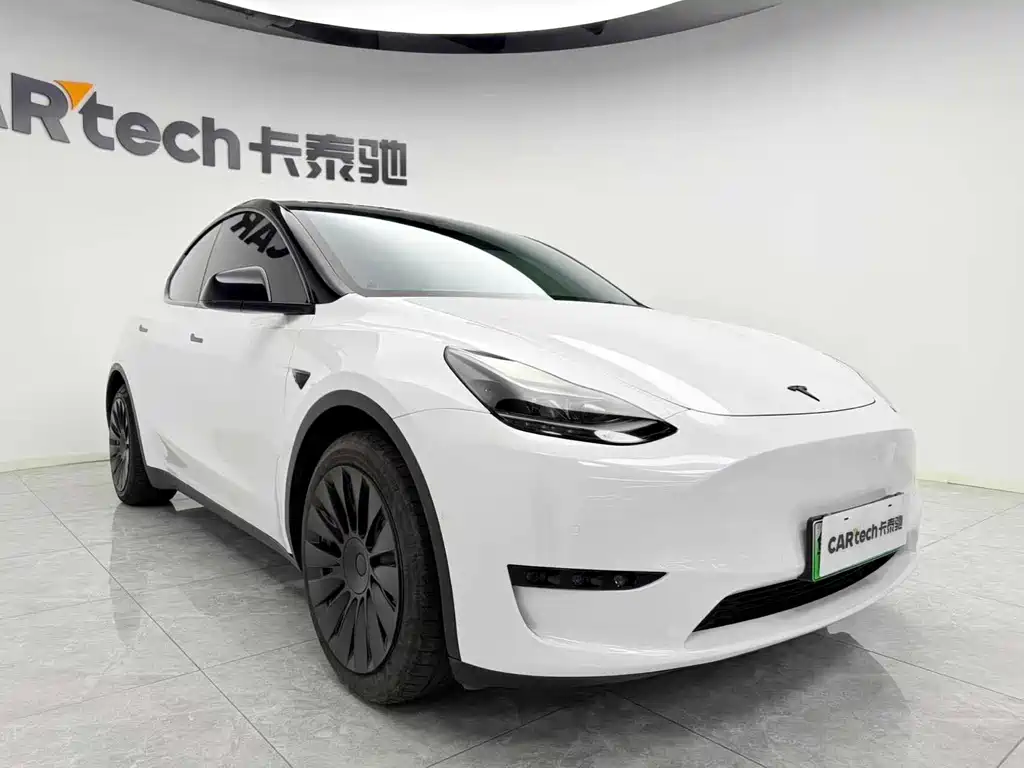 Tesla Model Y 2022 — фото 3